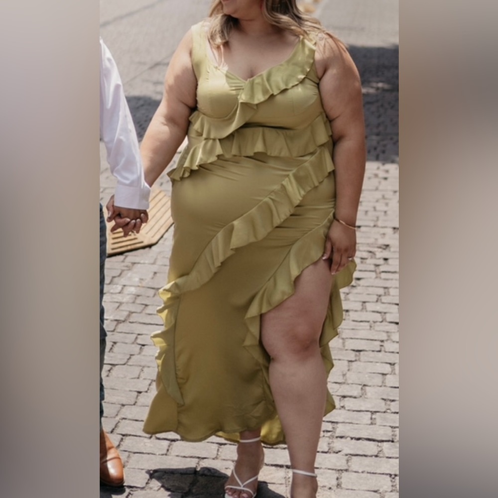 PrettyLittleThing Olive Ruffle Maxi Dress - Picture 2 of 3